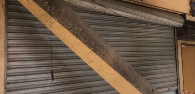 Déviation de l'axe principal du rideau métallique​ à 78150