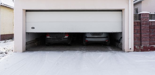 Installation sur mesure de porte sectionnelle à Maurepas​