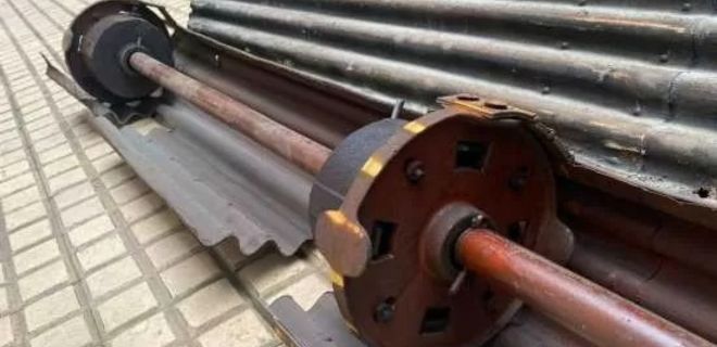 Réparation du rideau métallique désaxé​ à Montgeron