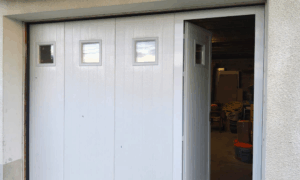 Porte sectionnelle avec production énergie