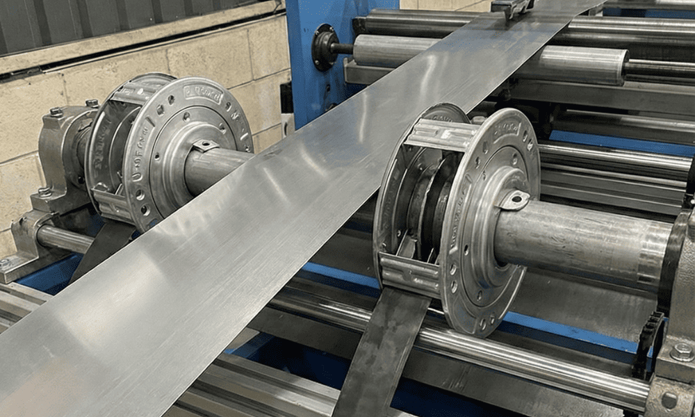 Comment remplacer ressort d'un rideau métallique