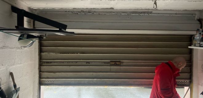 Réparation de coulisses​ rideau métallique tournan en brie