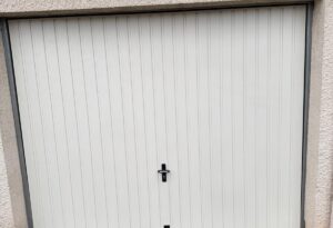 Porte de garage en PVC Porte de garage en PVC