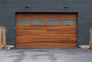 Porte de garage en bois Porte de garage en bois