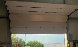 Comment remplacer les panneaux porte sectionnelle