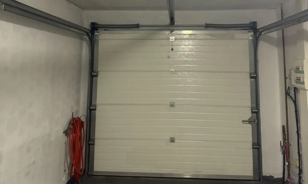 Remplacement panneaux porte sectionnelle Remplacement panneaux porte sectionnelle