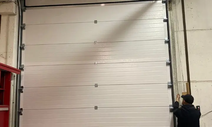 Réparation porte industrielle Avion (62210)