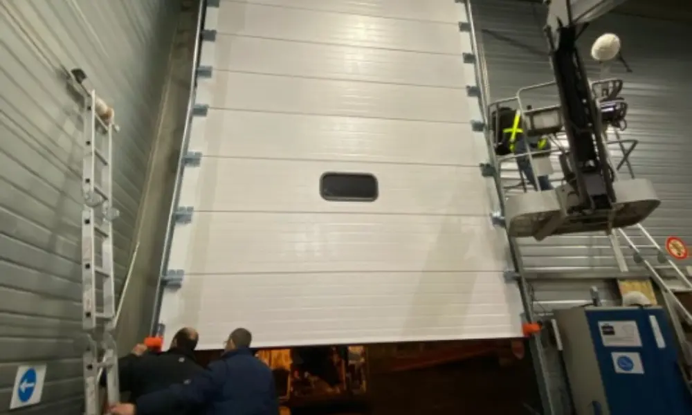 Réparation porte industrielle Lens (62300) en urgence