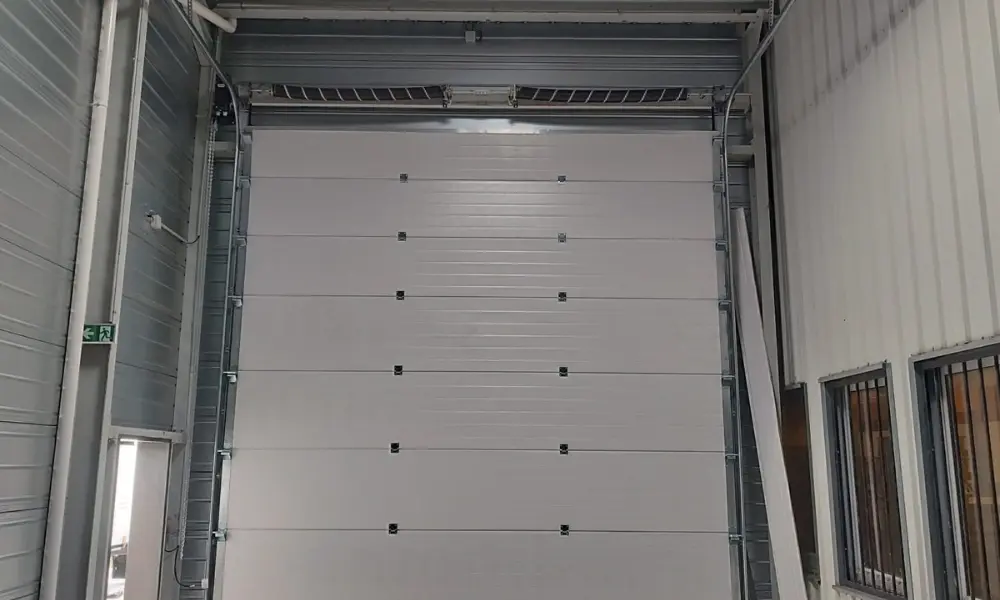 Réparation porte sectionnelle industrielle Boulogne sur Mer (62200)